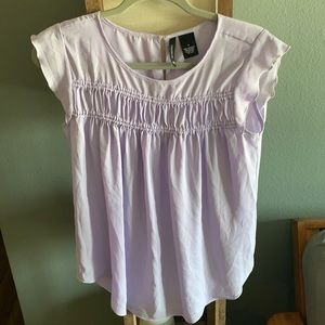 Womens new direction top size small in lilac